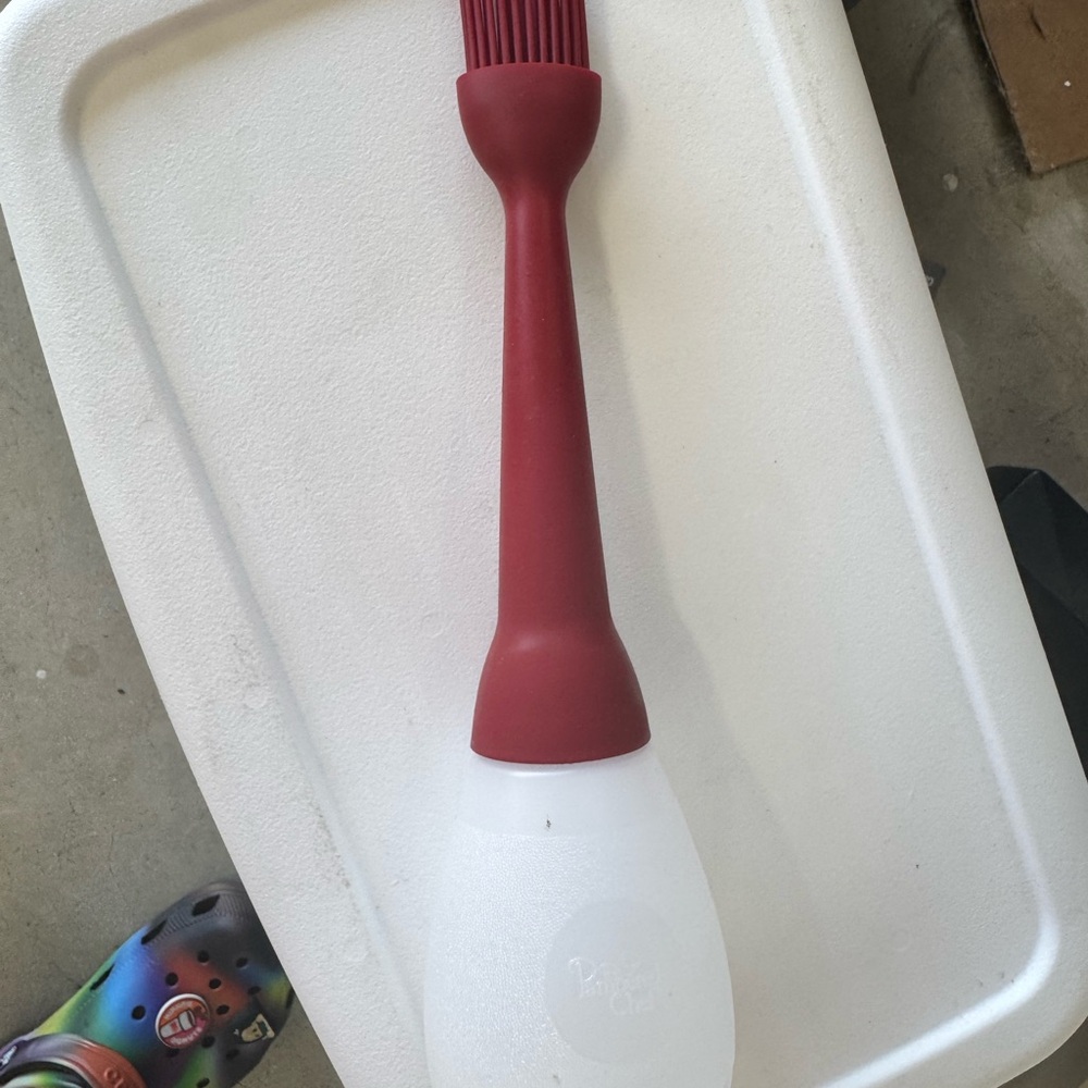 Pampered chef Red Silicone Basting Brush